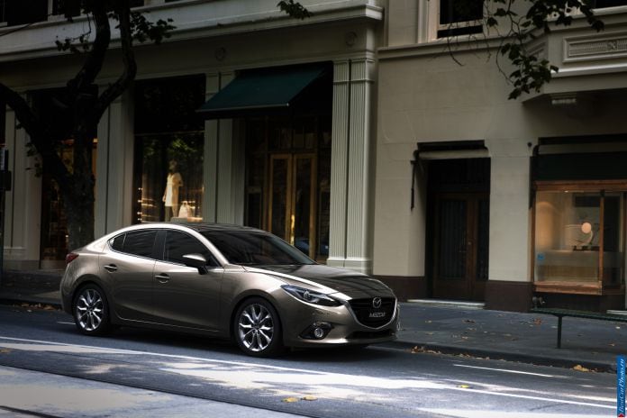 2014 Mazda 3 Sedan - фотография 29 из 137