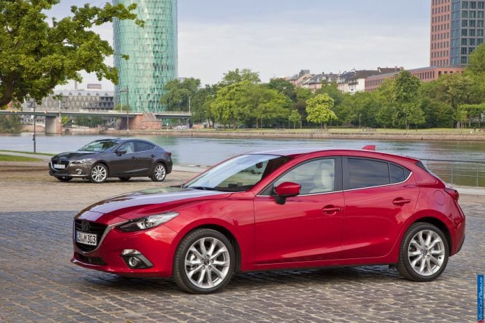 2014 Mazda 3 Sedan - фотография 33 из 137