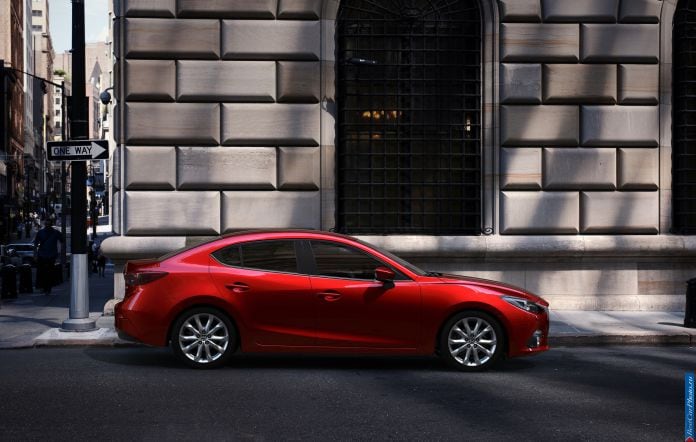 2014 Mazda 3 Sedan - фотография 40 из 137