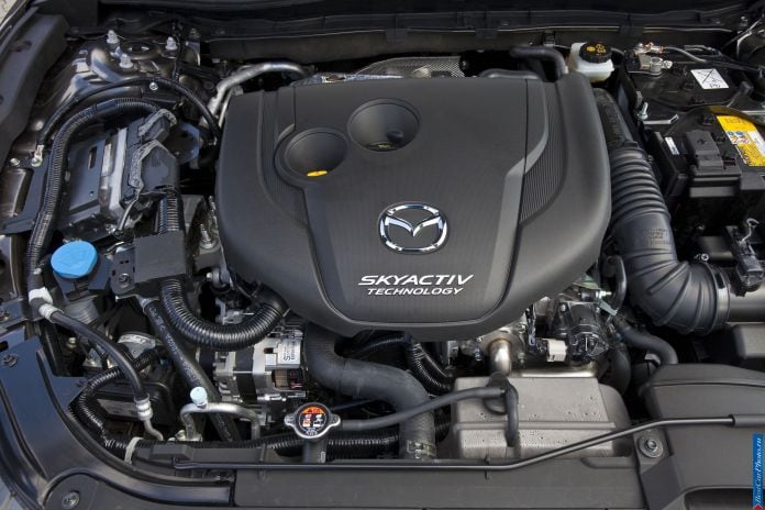 2014 Mazda 3 Sedan - фотография 62 из 137