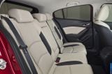 2014_3_sedan_079.jpg