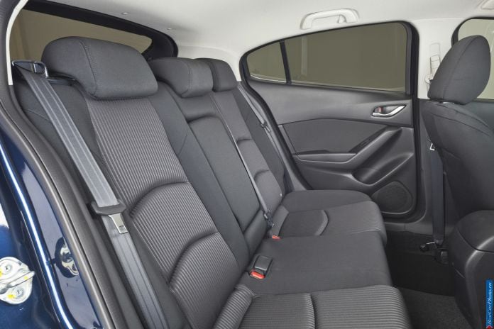 2014 Mazda 3 Sedan - фотография 66 из 137