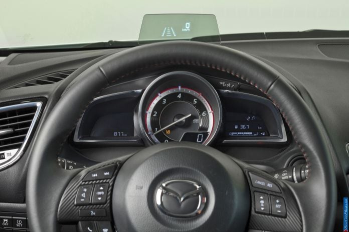 2014 Mazda 3 Sedan - фотография 73 из 137