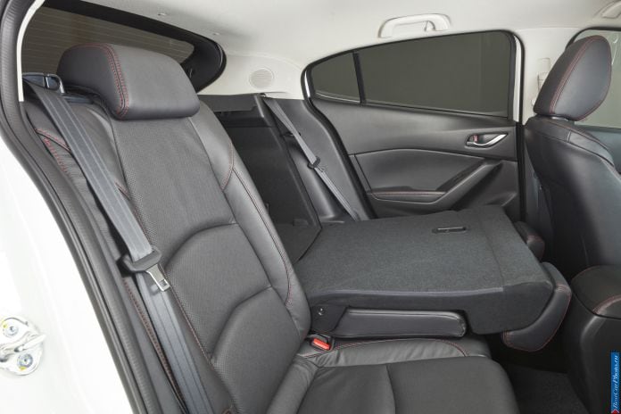 2014 Mazda 3 Sedan - фотография 82 из 137