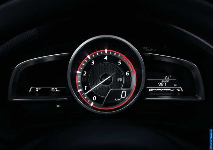 2014 Mazda 3 Sedan - фотография 104 из 137
