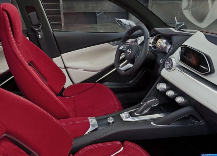 2014 Mazda Hazumi Concept - фотография 29 из 70