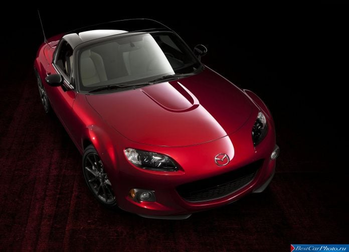 2014 Mazda MX-5 25th Anniversary - фотография 1 из 18