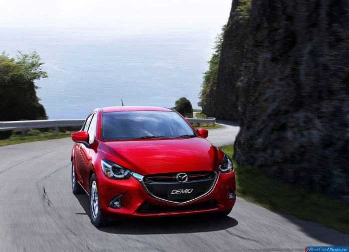 2015 Mazda 2 - фотография 3 из 74