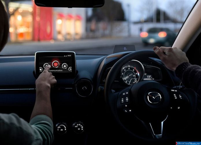 2015 Mazda 2 - фотография 33 из 74