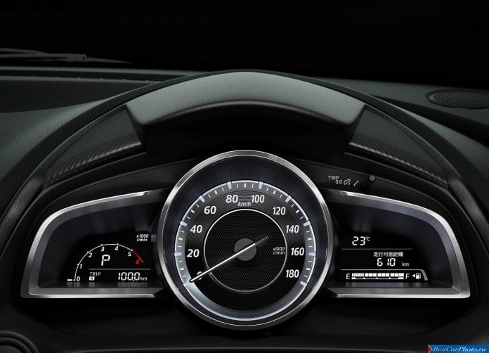 2015 Mazda 2 - фотография 36 из 74