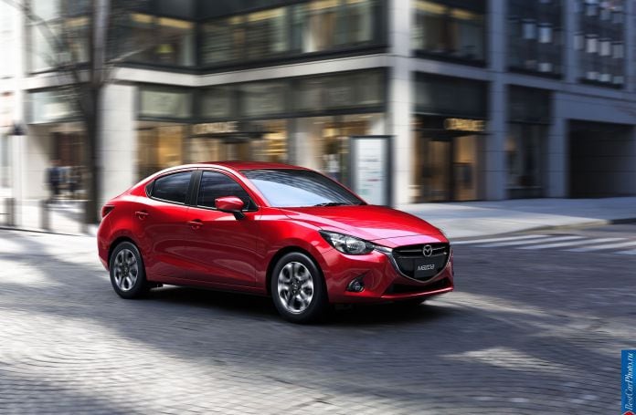 2015 Mazda 2 Sedan - фотография 1 из 16
