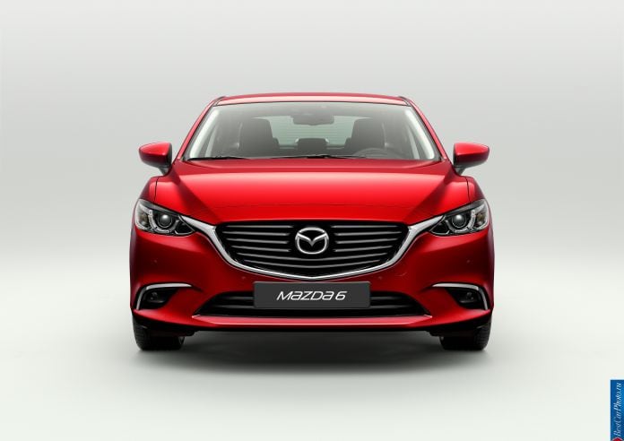 2015 Mazda 6 - фотография 16 из 48