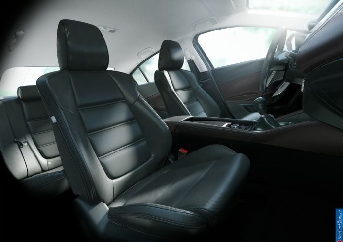 2015 Mazda 6 - фотография 23 из 48