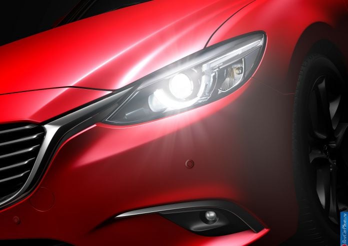 2015 Mazda 6 Wagon - фотография 14 из 37