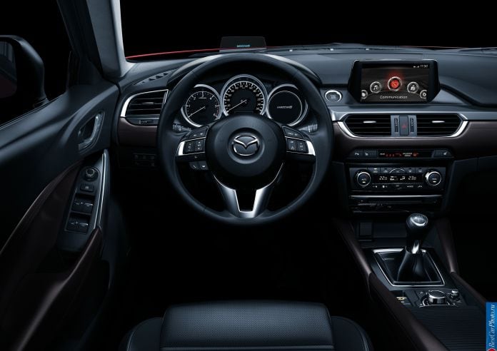 2015 Mazda 6 Wagon - фотография 20 из 37