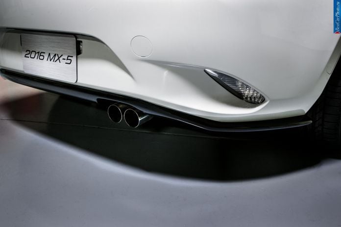 2015 Mazda MX-5 Accessories Design Concept - фотография 6 из 9