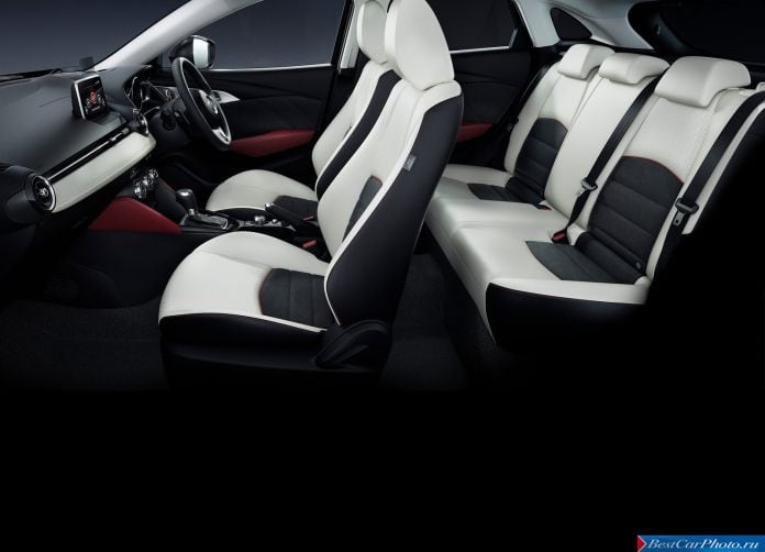2016 Mazda CX-3 - фотография 35 из 43