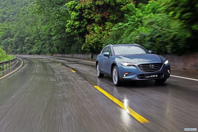 2017 Mazda CX-4 - фотография 11 из 26