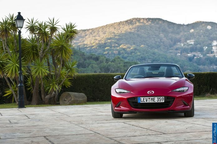 2016 Mazda MX-5 - фотография 9 из 80