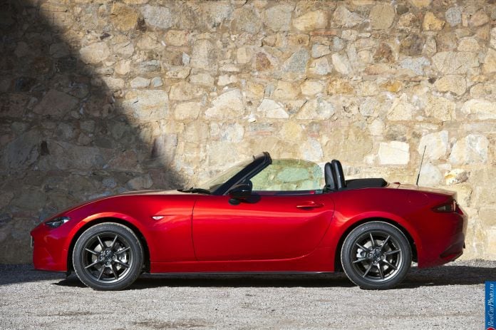 2016 Mazda MX-5 - фотография 17 из 80