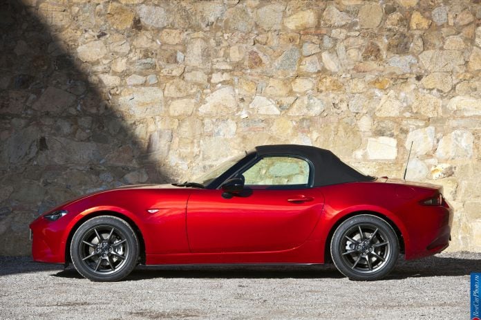 2016 Mazda MX-5 - фотография 19 из 80