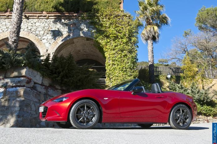 2016 Mazda MX-5 - фотография 21 из 80