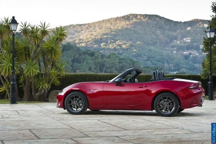 2016 Mazda MX-5 - фотография 25 из 80