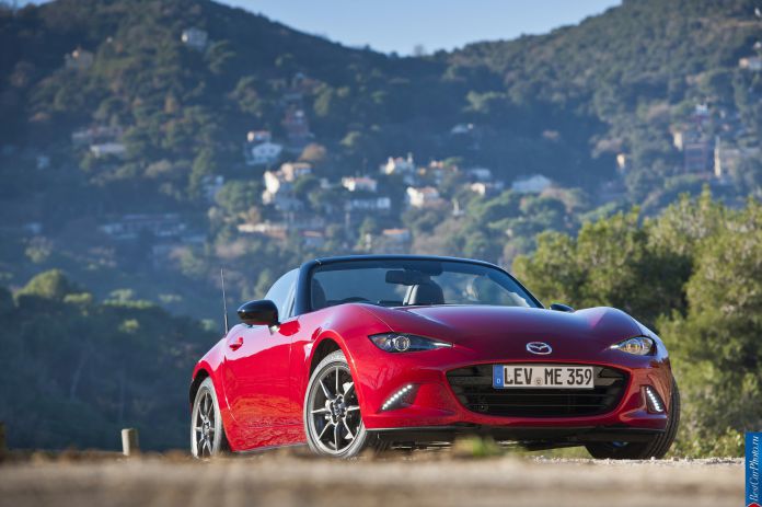 2016 Mazda MX-5 - фотография 28 из 80