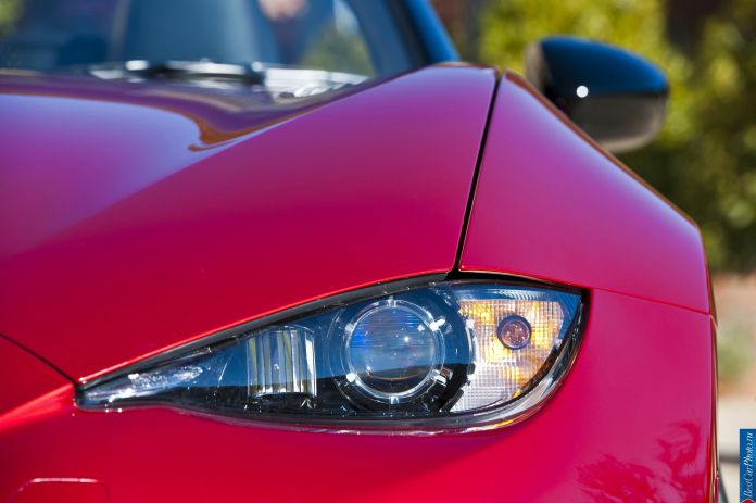 2016 Mazda MX-5 - фотография 46 из 80