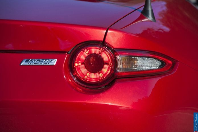 2016 Mazda MX-5 - фотография 48 из 80