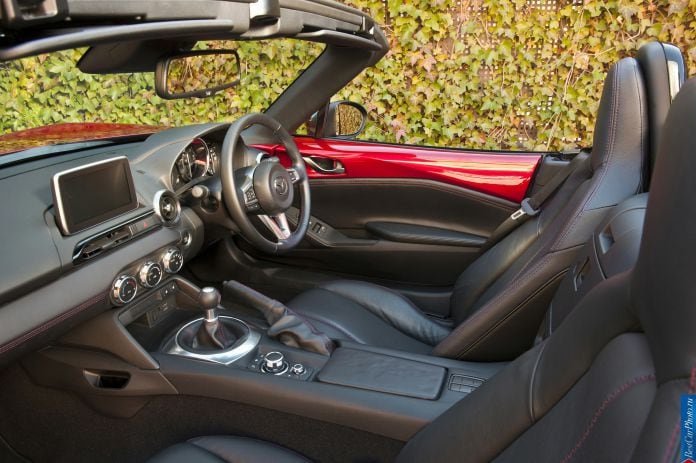 2016 Mazda MX-5 - фотография 61 из 80