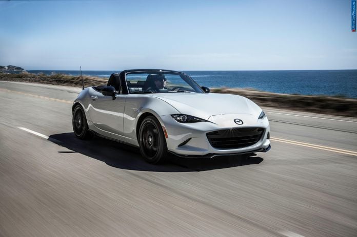 2016 Mazda MX-5 Miata Club - фотография 1 из 30
