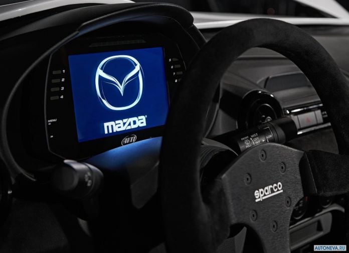 2016 Mazda MX-5 RF Kuro Concept - фотография 6 из 6