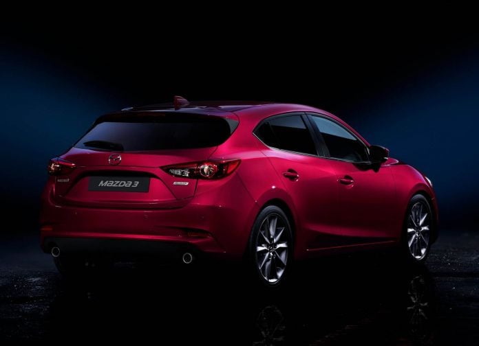 2017 Mazda 3 - фотография 6 из 23