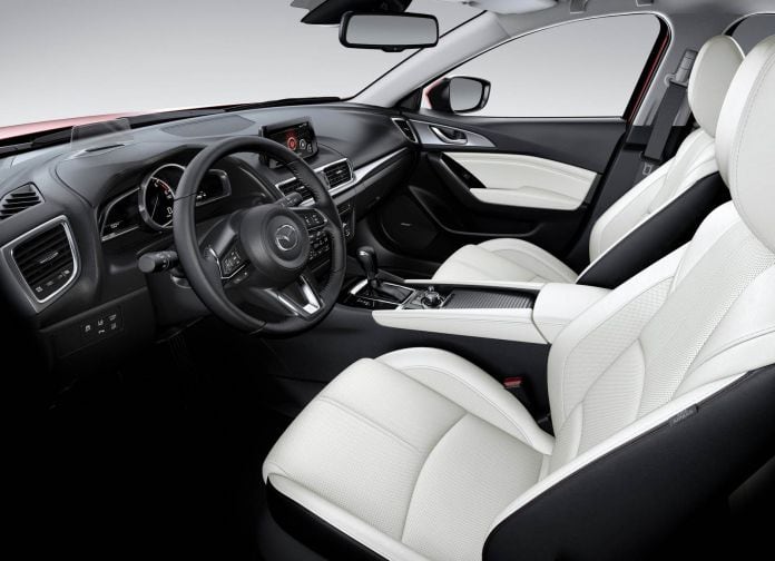 2017 Mazda 3 - фотография 17 из 23