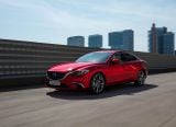 mazda_2017_6_sedan_020.jpg