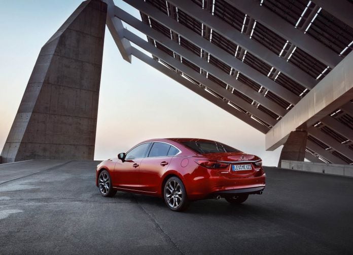 2017 Mazda 6 Sedan - фотография 26 из 82