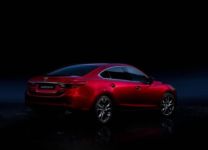 2017 Mazda 6 Sedan - фотография 32 из 82