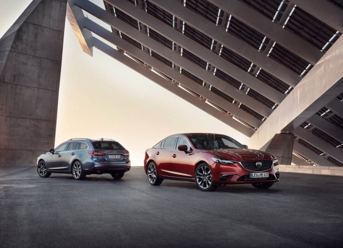 2017 Mazda 6 Sedan - фотография 33 из 82