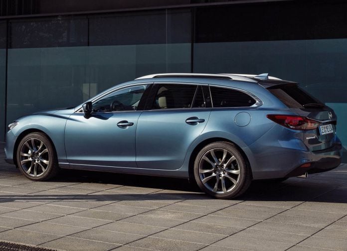 2017 Mazda 6 Wagon - фотография 27 из 46