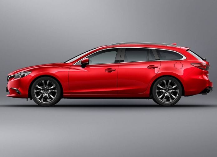 2017 Mazda 6 Wagon - фотография 39 из 46