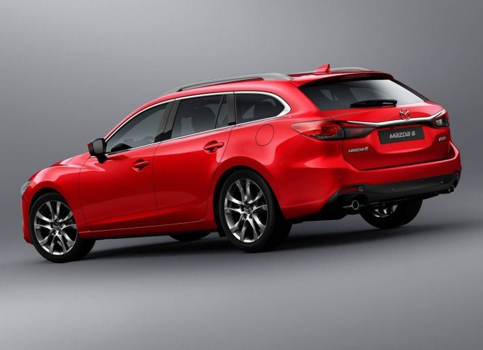 2017 Mazda 6 Wagon - фотография 40 из 46