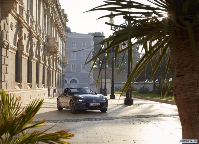 2017 Mazda MX-5 RF - фотография 26 из 199