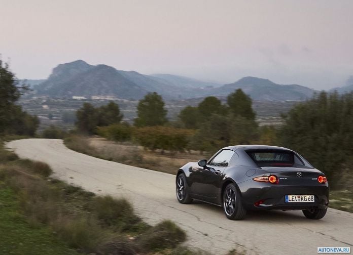 2017 Mazda MX-5 RF - фотография 102 из 199