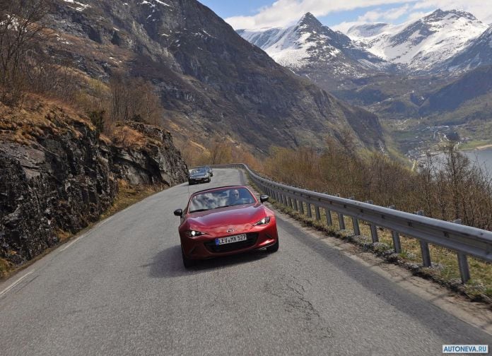 2017 Mazda MX-5 RF - фотография 125 из 199