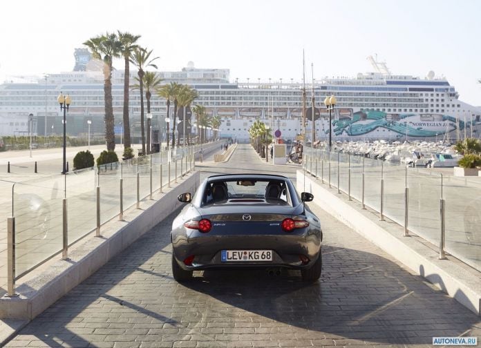 2017 Mazda MX-5 RF - фотография 126 из 199