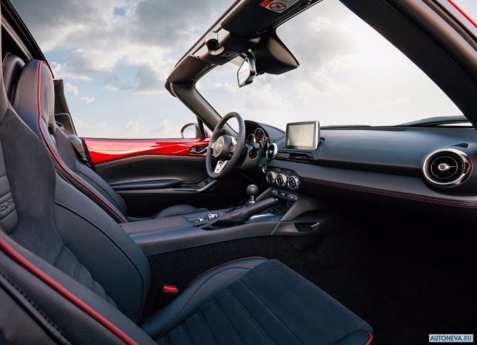 2017 Mazda MX-5 RF - фотография 156 из 199