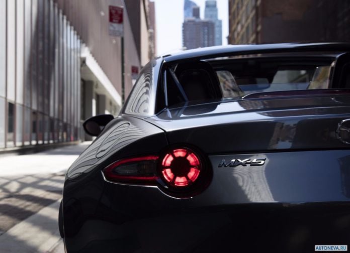 2017 Mazda MX-5 RF - фотография 176 из 199