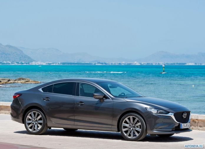 2018 Mazda 6 - фотография 4 из 195