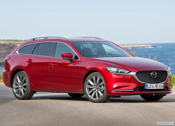 2018 Mazda 6 Wagon - фотография 1 из 164